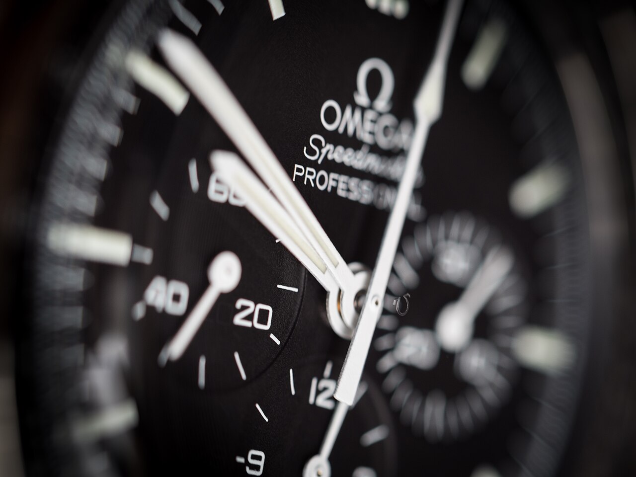 Omega Speedmaster Professional 310.30.42.50.01.002